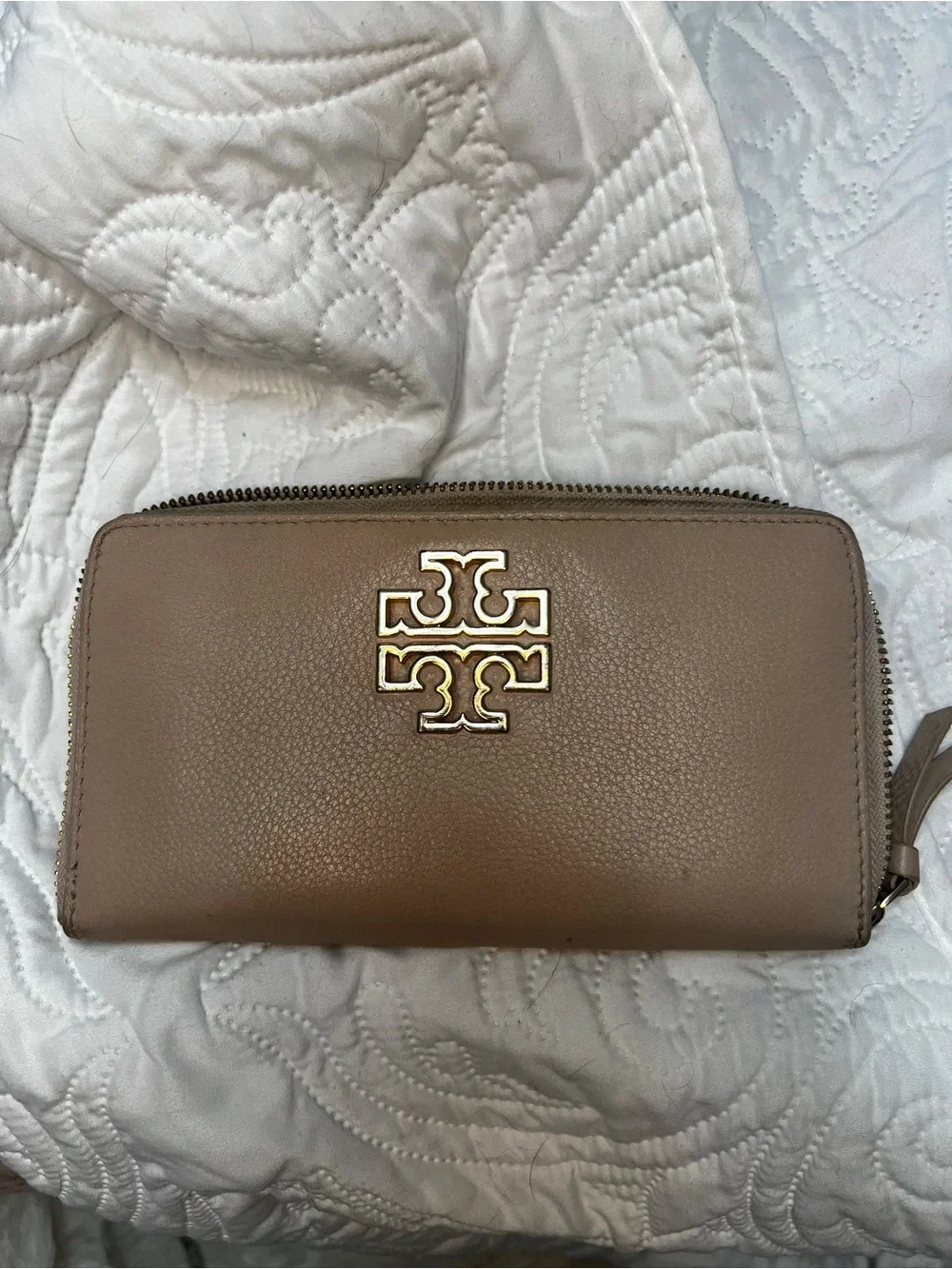 Tory Burch Natural Britten Zip around Continental Wallet Pale Pink